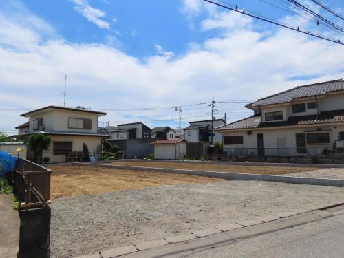 外観50坪以上の広い土地になります。