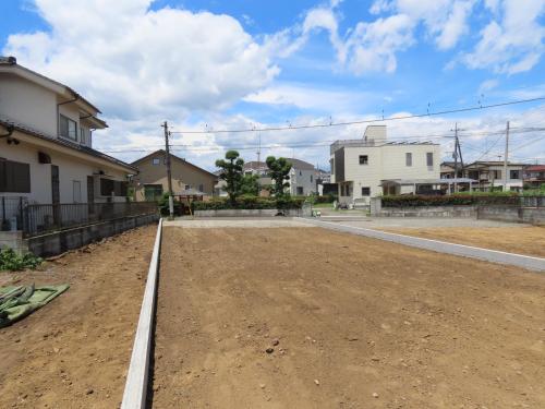 外観（敷地内から）②号区